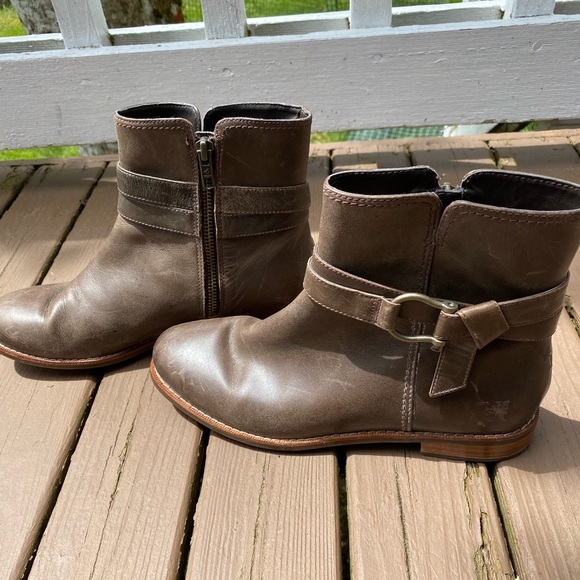 Sperry Top Sider Leather Bootie size 7.5M - Picture 2 of 8